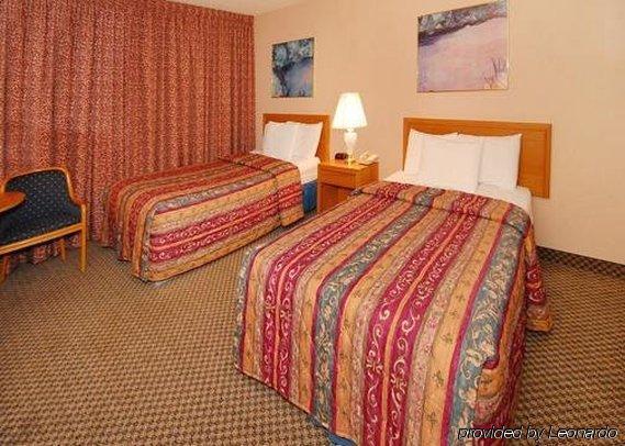 Clarion Hotel & Convention Center Atlantic City West ايغ هاربور تاونشيب الغرفة الصورة